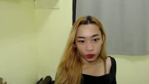 tricia_slut online show from February 20, 5:01 am