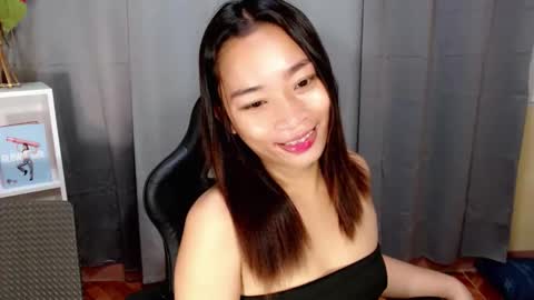 tricia_slut online show from May 30, 5:49 am