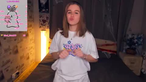 Bubbles online show from November 9, 7:10 pm