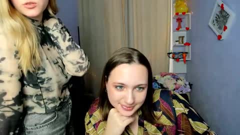 Trixy online show from April 5, 12:37 pm