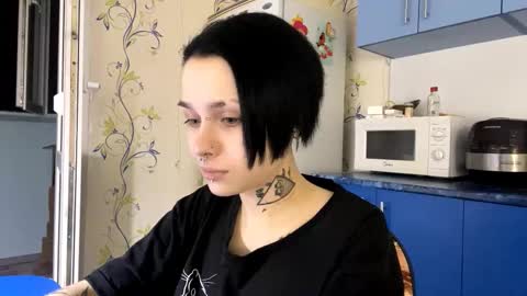 Erica Lac online show from September 25, 8:17 pm