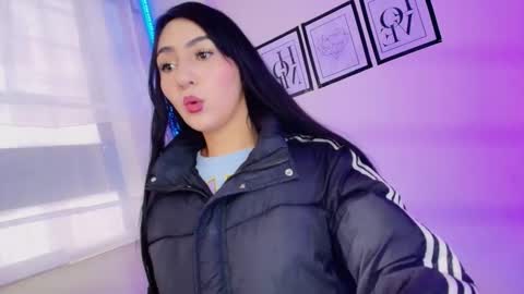   online show from October 5, 12:54 pm