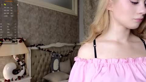 Snapshot of truuuly_yours chatting on September 27, 6:48 pm Bethany online show from September 27, 6:48 pm