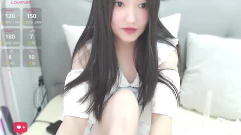 Anne Bebe online show from March 2, 1:15 am