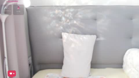 Anne Bebe online show from March 12, 1:58 am