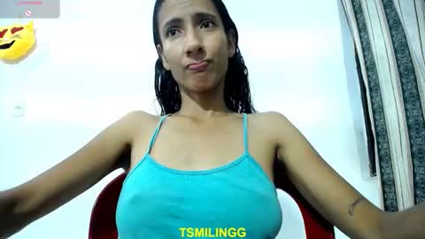 Snapshot of tsmilingg chatting on October 6, 12:38 am  Dulce  online show from October 6, 12:38 am