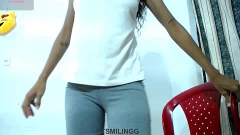 Snapshot of tsmilingg chatting on October 25, 1:24 am  Dulce  online show from October 25, 1:24 am