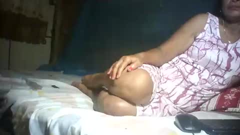 Snapshot of tuchmegently chatting on December 30, 9:29 pm Mae online show from December 30, 9:29 pm