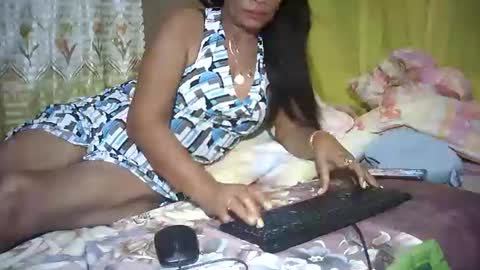 Snapshot of tuchmegently chatting on March 7, 11:07 am Mae online show from March 7, 11:07 am