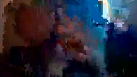 tunenacaliente online show from February 8, 8:23 pm