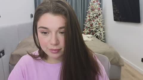 Ariana online show from December 23, 8:14 pm