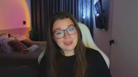 Ariana online show from October 6, 8:35 pm