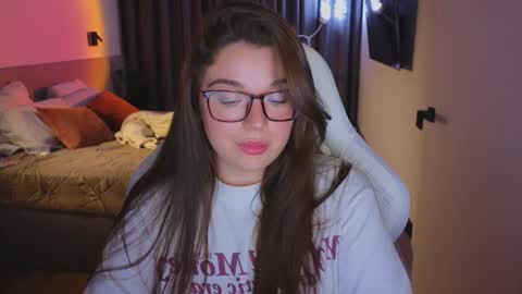 Ariana online show from October 16, 9:39 pm