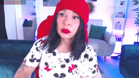 Sophy online show from December 23, 7:52 pm