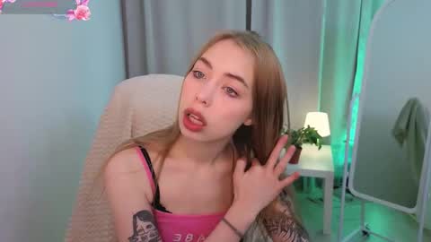 Sophia online show from September 13, 1:52 pm