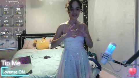 Tyra online show from January 28, 3:25 pm