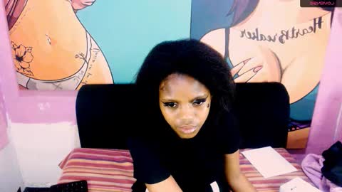 Snapshot of tyrabangz chatting on October 30, 7:15 pm Tyra online show from October 30, 7:15 pm