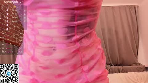 Snapshot of tyty_pupu chatting on February 17, 5:44 pm Christine 3 Next broadcast tomorrow at 2100 GMT 5 online show from February 17, 5:44 pm