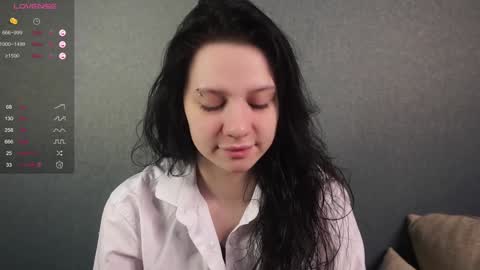Lili online show from January 31, 7:51 pm