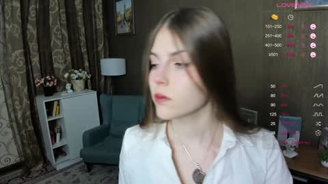 Liky online show from December 18, 8:25 pm