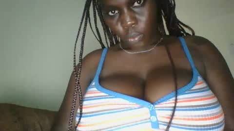 ujano online show from March 1, 6:00 pm