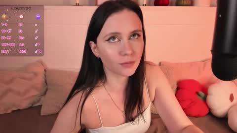 Snapshot of una_medisson chatting on September 27, 11:28 am Una online show from September 27, 11:28 am