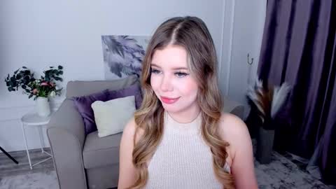 Snapshot of unforgettablalice chatting on October 4, 8:02 pm Alice online show from October 4, 8:02 pm