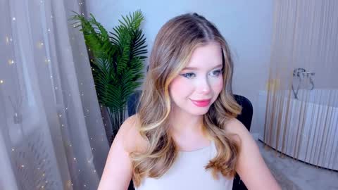Snapshot of unforgettablalice chatting on January 21, 7:39 pm Alice online show from January 21, 7:39 pm