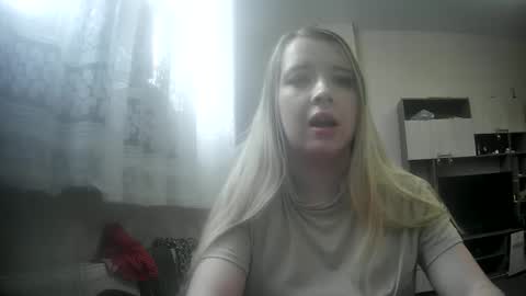 UniverseEmily online show from October 1, 6:07 am