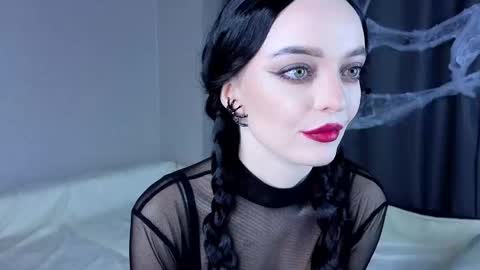 Snapshot of unknownstatus chatting on October 31, 5:09 am ShizukaShizuSHIZ online show from October 31, 5:09 am