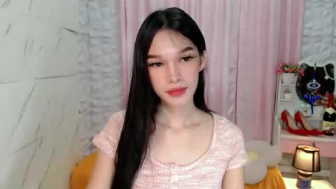 ur_asianbabexxx online show from November 19, 10:15 am