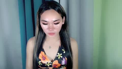 QUEENSY online show from January 24, 1:46 am