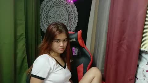 ur_prettyangel online show from April 1, 1:52 pm