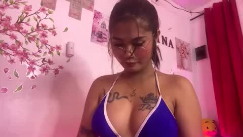 HelloIm  Girly online show from February 21, 9:26 pm