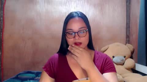 Lycah online show from March 25, 12:05 am