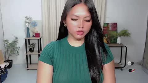 Megan dont forget to follow me and make me happy here when you join to my room  I am your megan loving and caring woman online show from December 28, 10:03 am