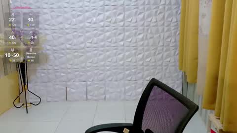 Snapshot of urasianpinayjudyxxx chatting on September 13, 8:44 am urasianpinayjudyxxx online show from September 13, 8:44 am