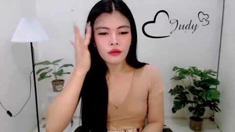Snapshot of urasianpinayjudyxxx chatting on February 11, 2:35 am urasianpinayjudyxxx online show from February 11, 2:35 am