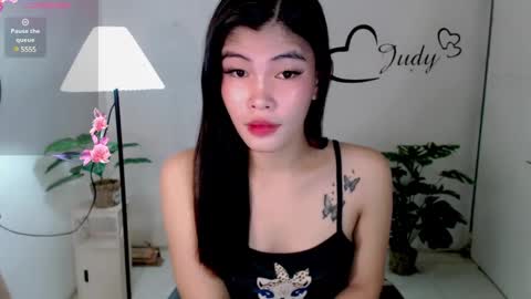 Snapshot of urasianpinayjudyxxx chatting on February 15, 2:15 am urasianpinayjudyxxx online show from February 15, 2:15 am