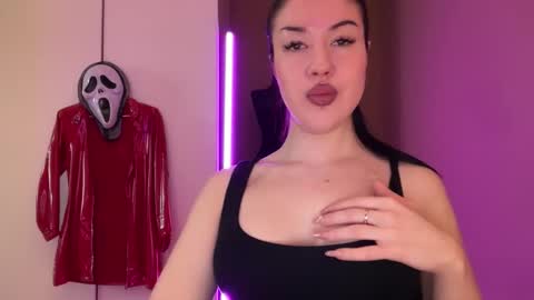 Snapshot of urdevilbaby chatting on October 20, 6:38 am Margo online show from October 20, 6:38 am