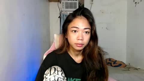 ayumi reacher online show from November 1, 8:02 pm