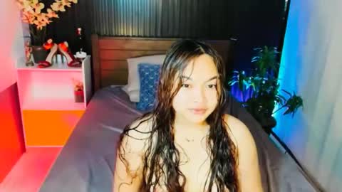 Snapshot of urfavouritecravings chatting on October 13, 12:57 am Scarlet online show from October 13, 12:57 am