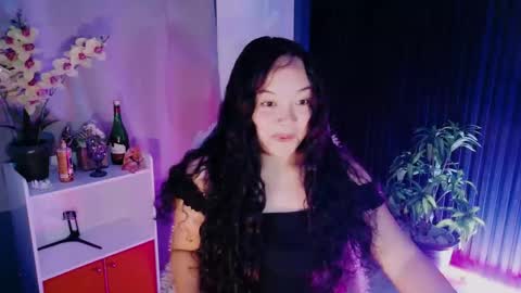 Scarlet online show from March 9, 2:20 pm