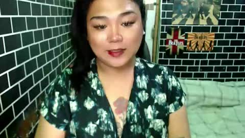 Dimple online show from October 1, 9:31 pm