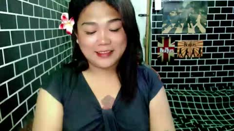 Dimple online show from November 19, 6:52 pm