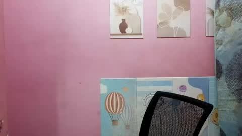 urgirlb0obiies321 online show from August 4, 2:34 pm