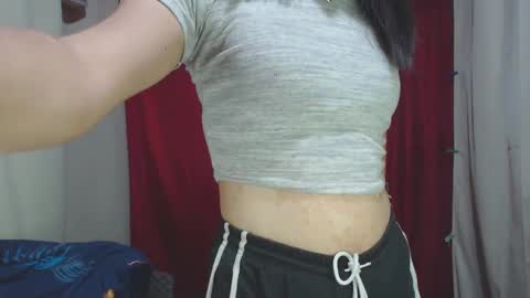 Katey online show from December 20, 7:01 am
