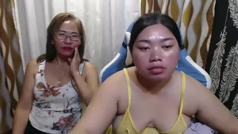 urhotvivian11 online show from December 31, 7:20 am