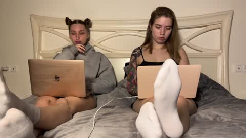 urmissalice online show from December 29, 7:22 pm