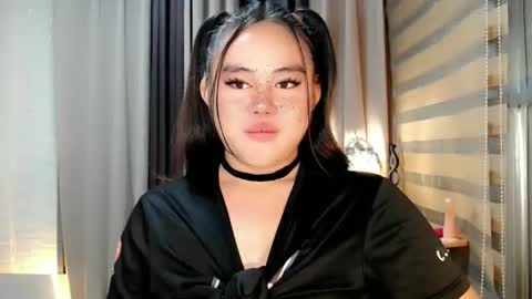 Snapshot of urnaughty_ceciliaxxx chatting on October 28, 4:35 pm cecilia online show from October 28, 4:35 pm